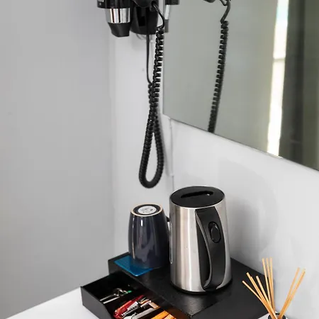 Modern Ensuite Rooms In Shared Apartment Near Balluta Bay Sliema Gzira Saint Julian's Exterior photo