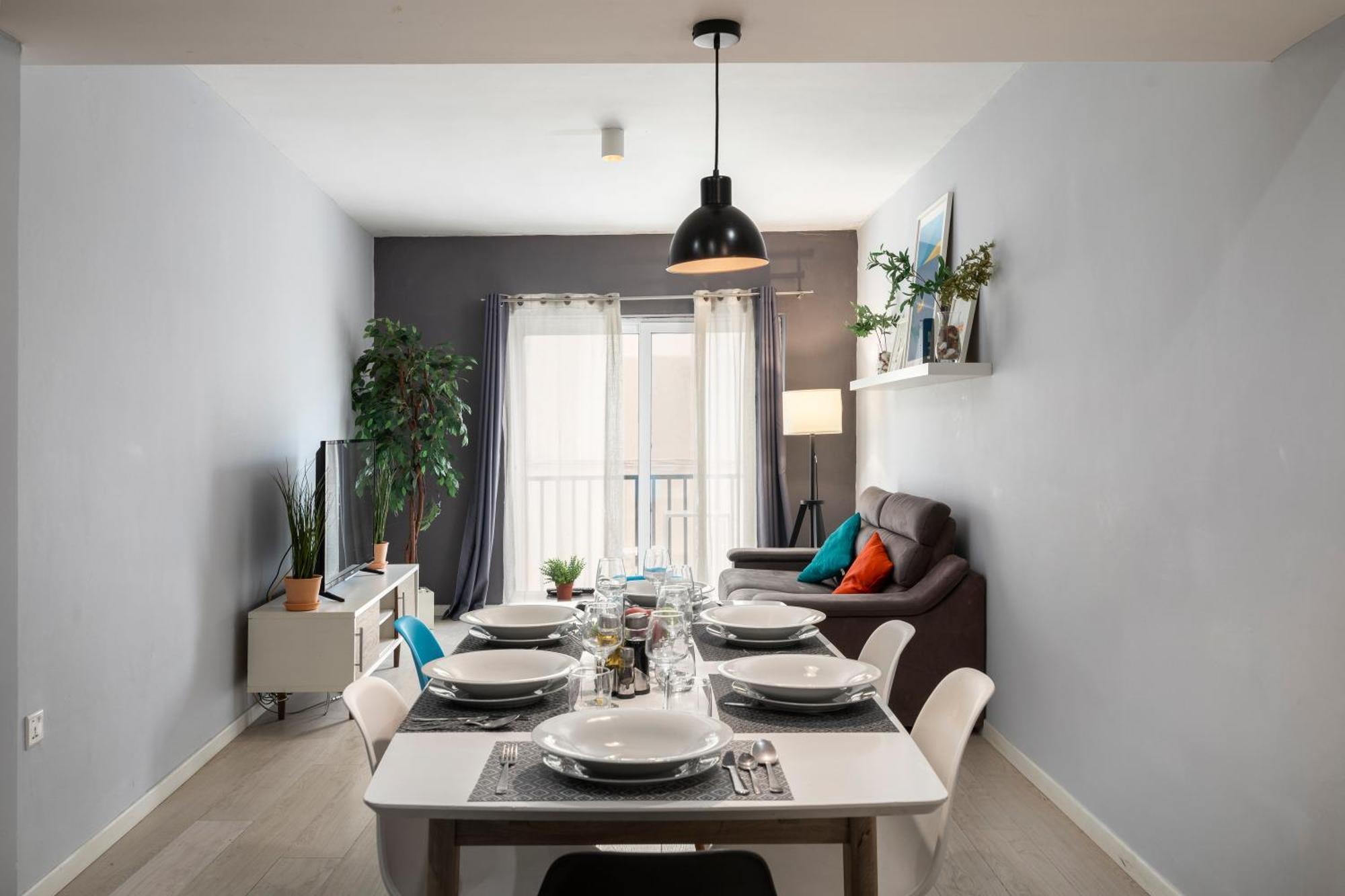 Homestay szállás Modern Ensuite In Shared Near Balluta Bay Sliema Gzira