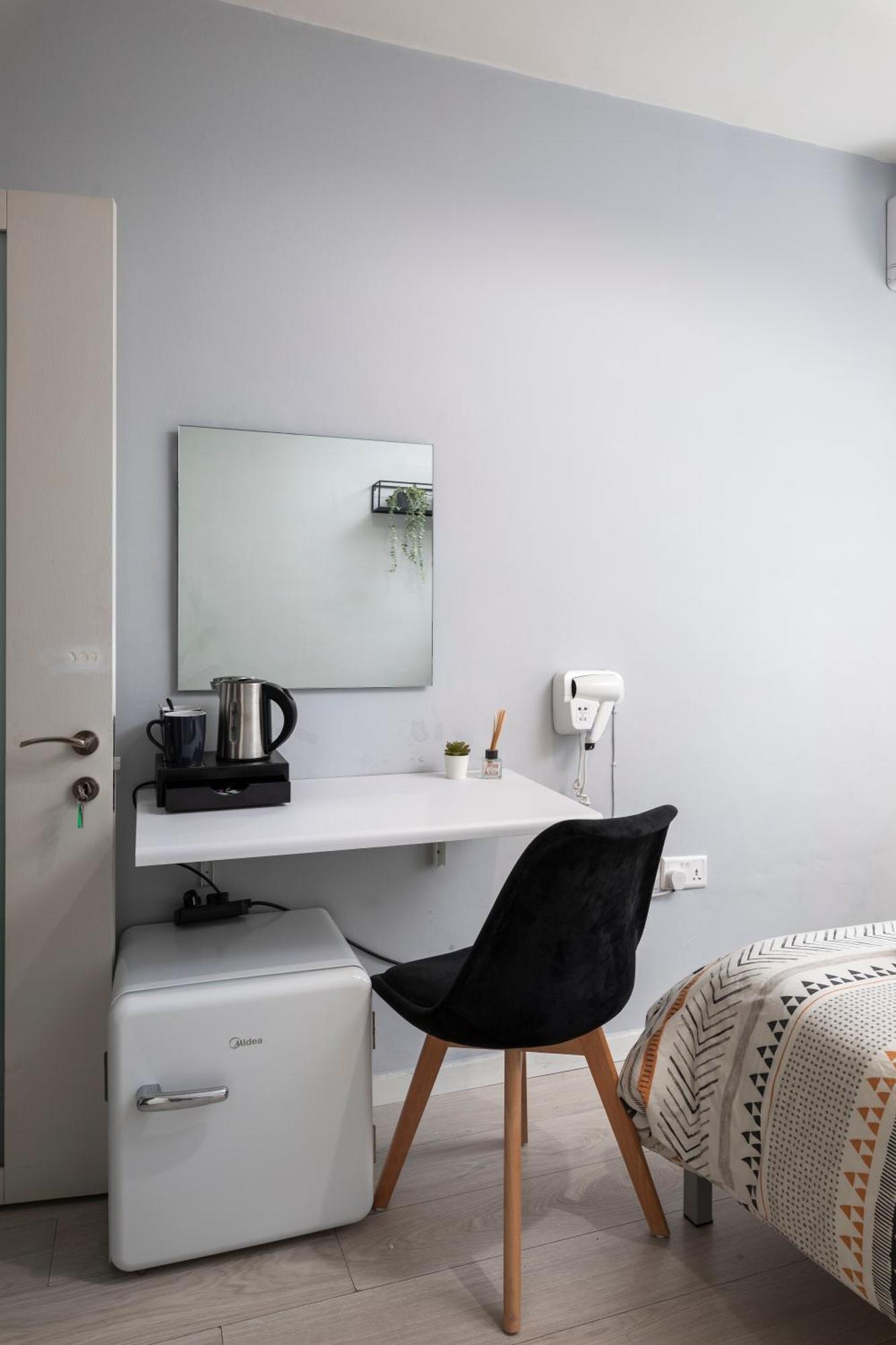Modern Ensuite In Shared Near Balluta Bay Sliema Gzira San Ġiljan